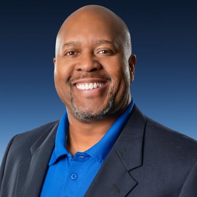Lloyd Brown